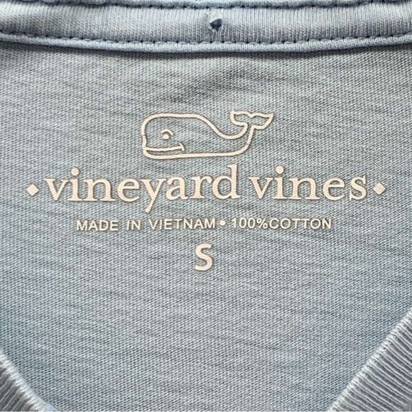Vineyard Vines Men's Size S Long Sleeve Light Blue Pullover Shirt Whale Logo - Picture 2 of 10